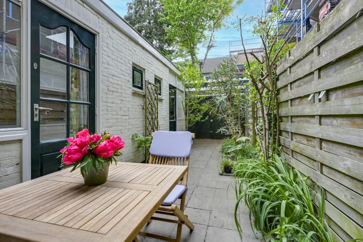 Foto 21 van Valkstraat 64