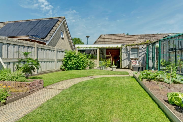 Foto 20 van Duyst van Voorhoutweg 29