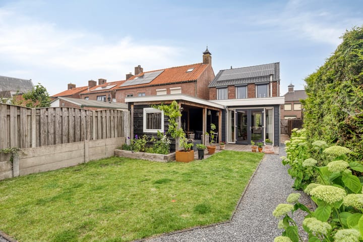 Photo 34 of Jacob van Grimmesteijnstraat 13