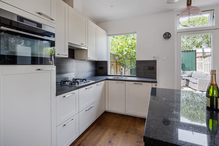 Foto 10 van Heemskerkstraat 62