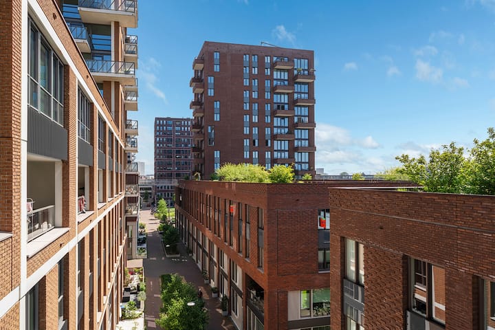 Foto 33 van Maashavenweg 144