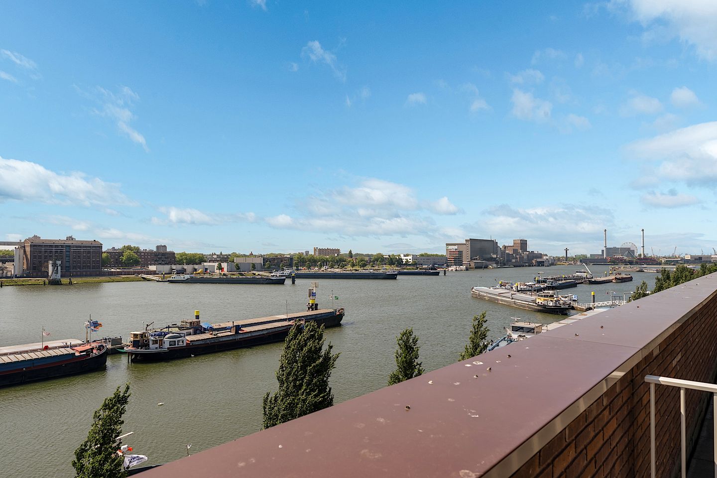 Foto 35 van Maashavenweg 144