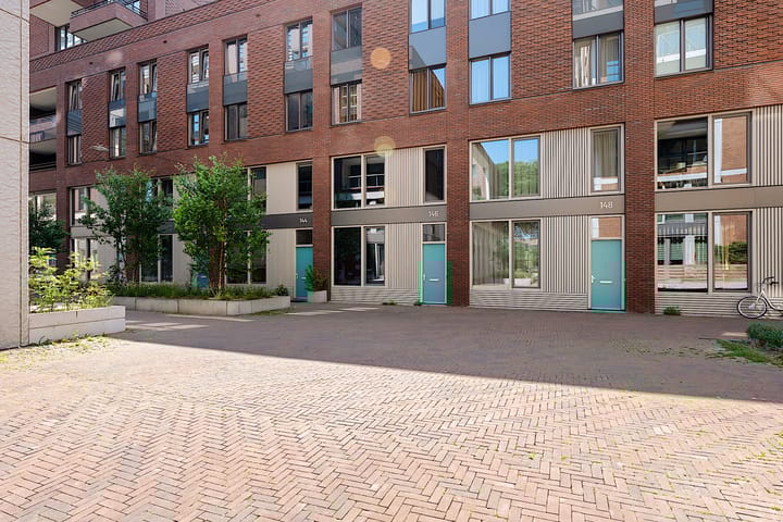 Foto 40 van Maashavenweg 144