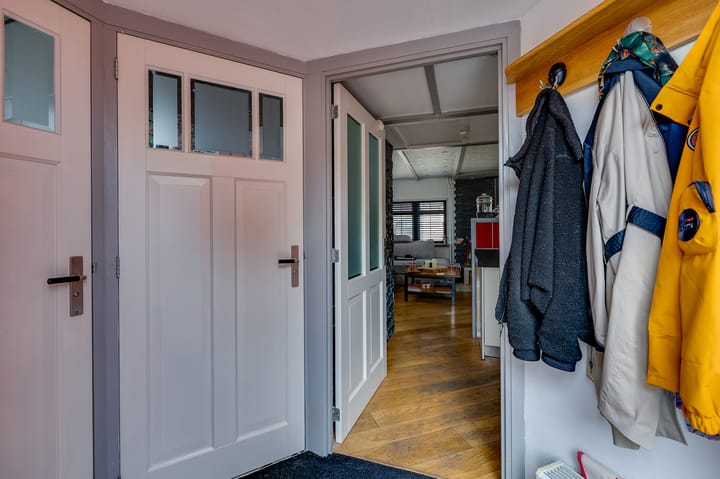 Foto 21 van Middeldiepstraat 119