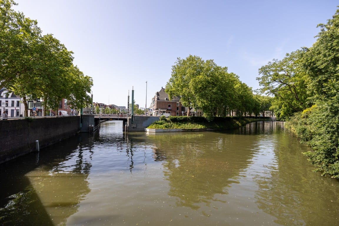 Foto 20 van Vredesteeg 4