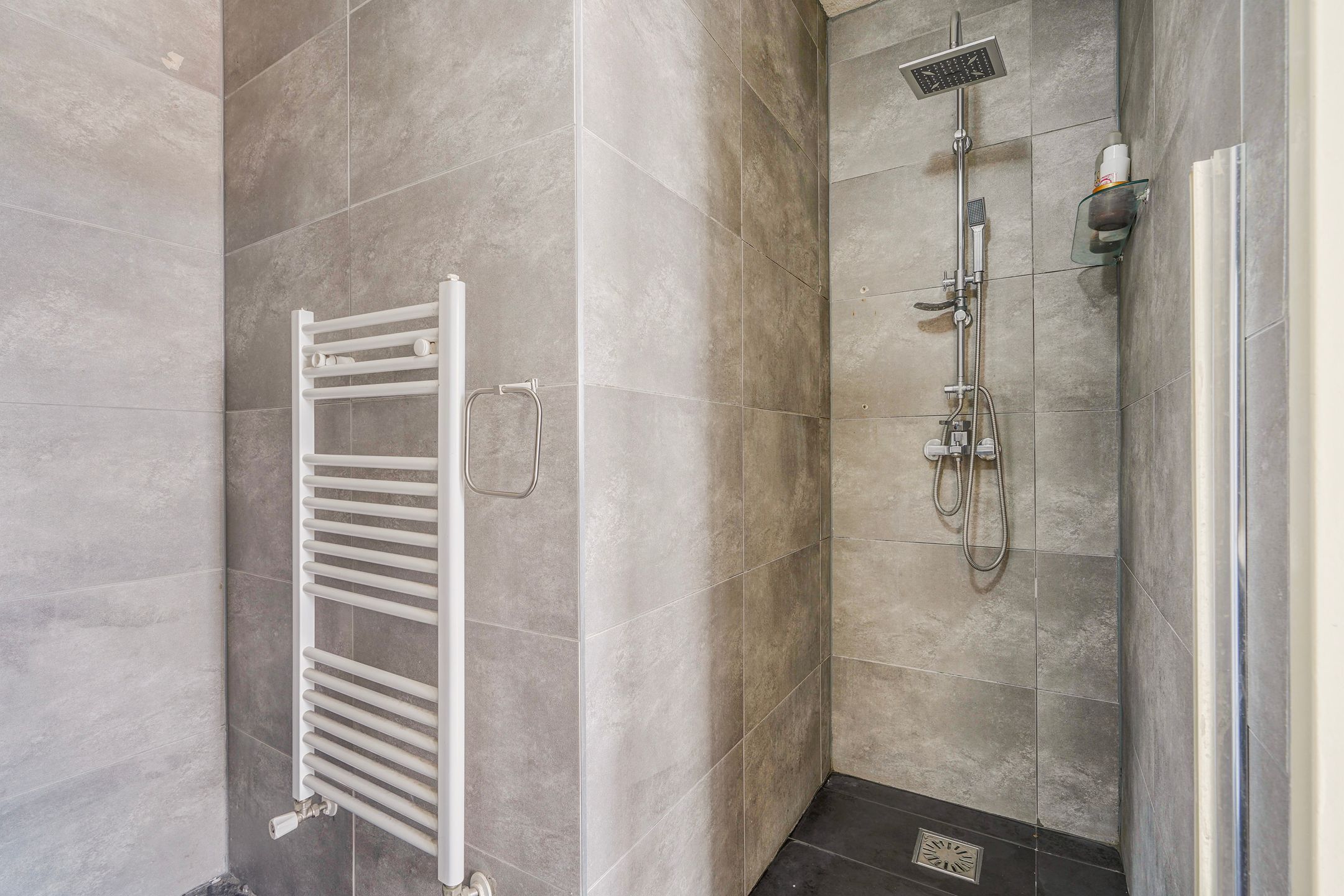 Foto 21 van Gerrit van der Veenlaan 121