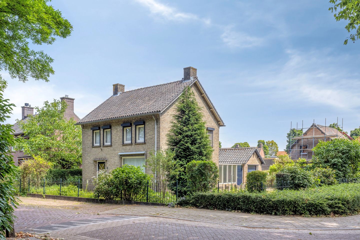 Photo 35 of Marie Trompstraat 2