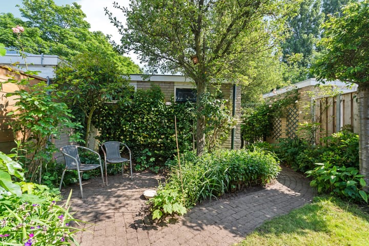 Photo 27 of Florence Nightingalestraat 9