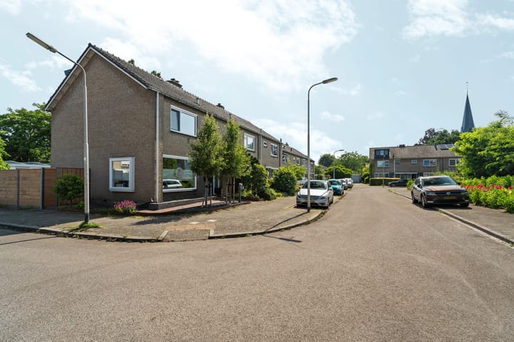 Photo 29 of Florence Nightingalestraat 9