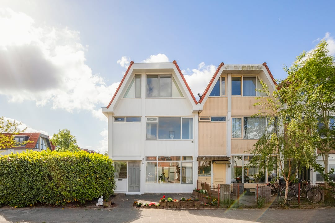 Foto 1 van Adriaan Loosjesstraat 8