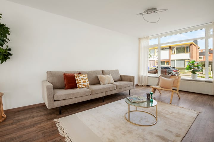 Foto 4 van Adriaan Loosjesstraat 8