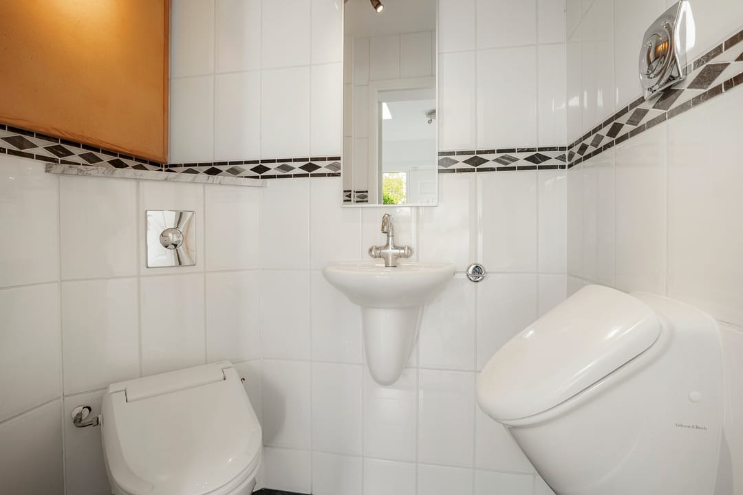 Foto 16 van Adriaan Loosjesstraat 8