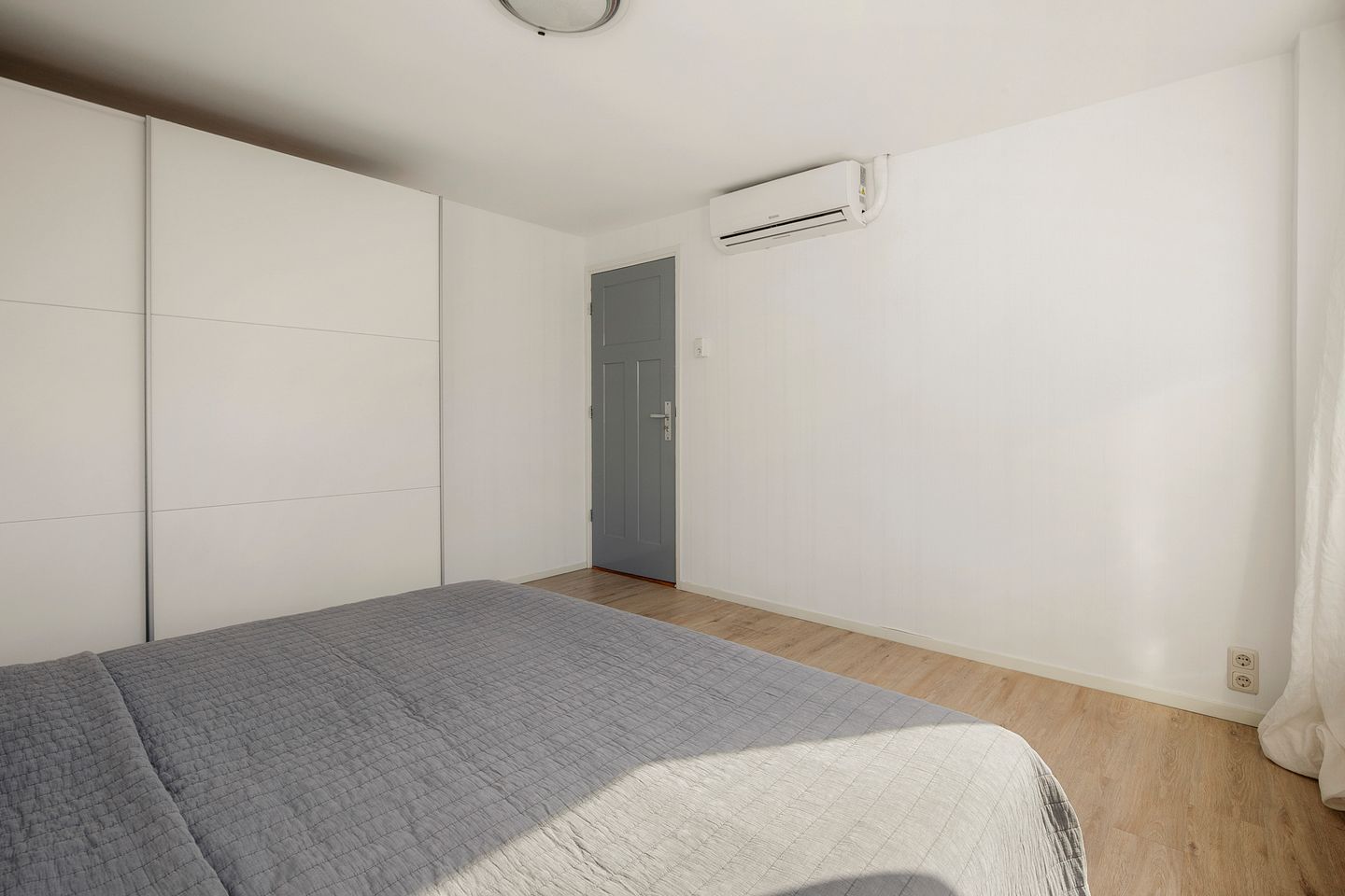 Foto 20 van Adriaan Loosjesstraat 8