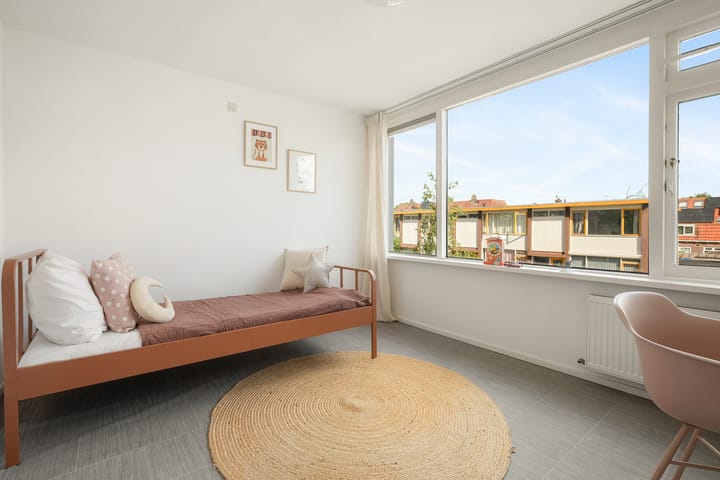 Foto 21 van Adriaan Loosjesstraat 8