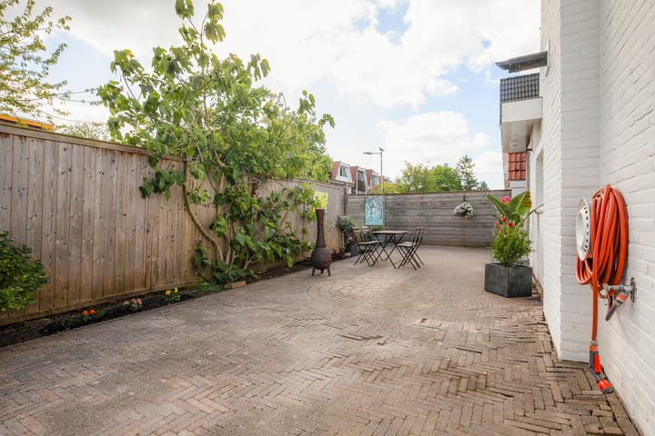 Foto 34 van Adriaan Loosjesstraat 8