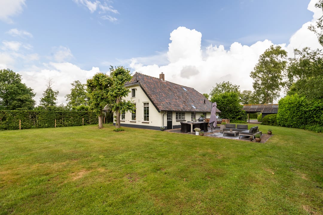 Foto 8 van Roosendaalseweg 202