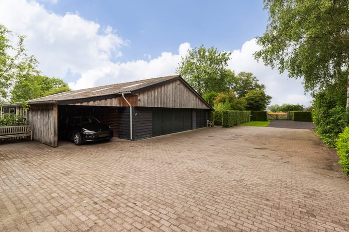 Foto 37 van Roosendaalseweg 202