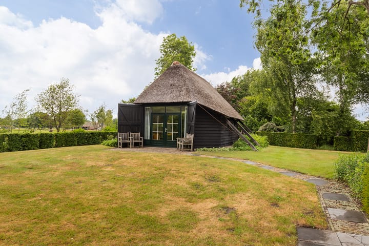 Foto 44 van Roosendaalseweg 202