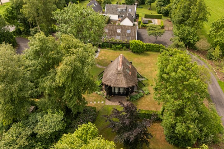 Foto 48 van Roosendaalseweg 202