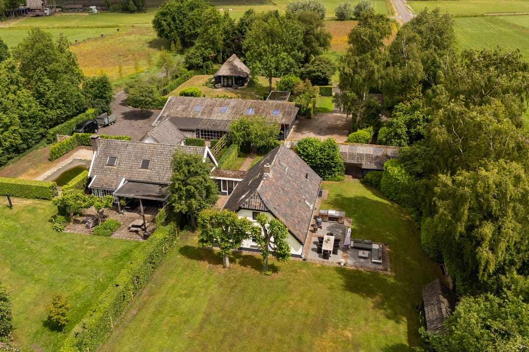 Foto 68 van Roosendaalseweg 202