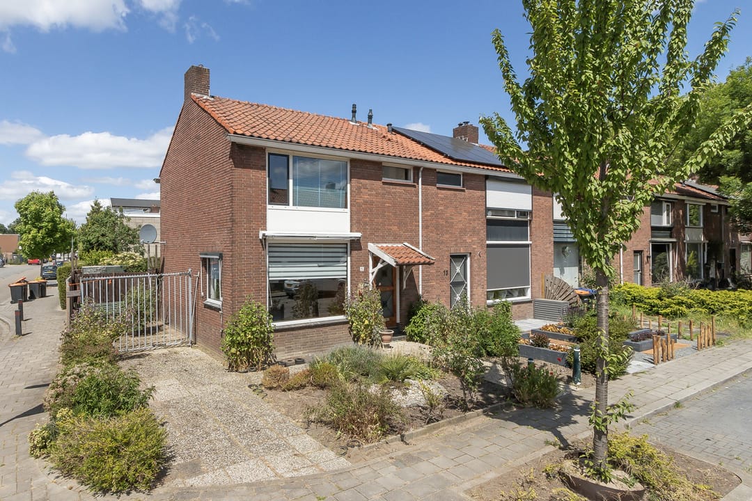 Photo 1 of Christiaan Huygensstraat 15