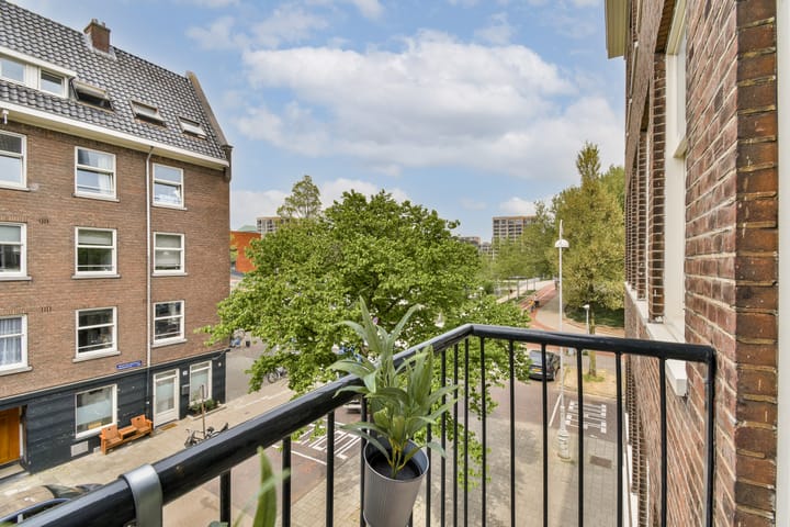 Foto 17 van Woestduinstraat 3-2