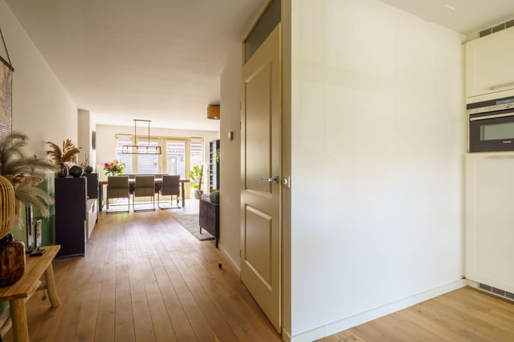 Foto 8 van Februaristraat 15