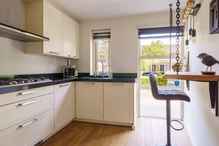 Foto 19 van Februaristraat 15