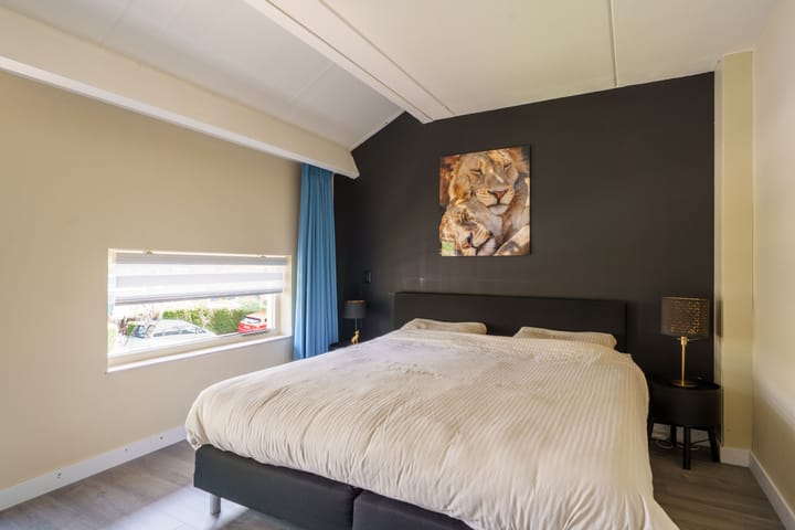 Foto 24 van Februaristraat 15