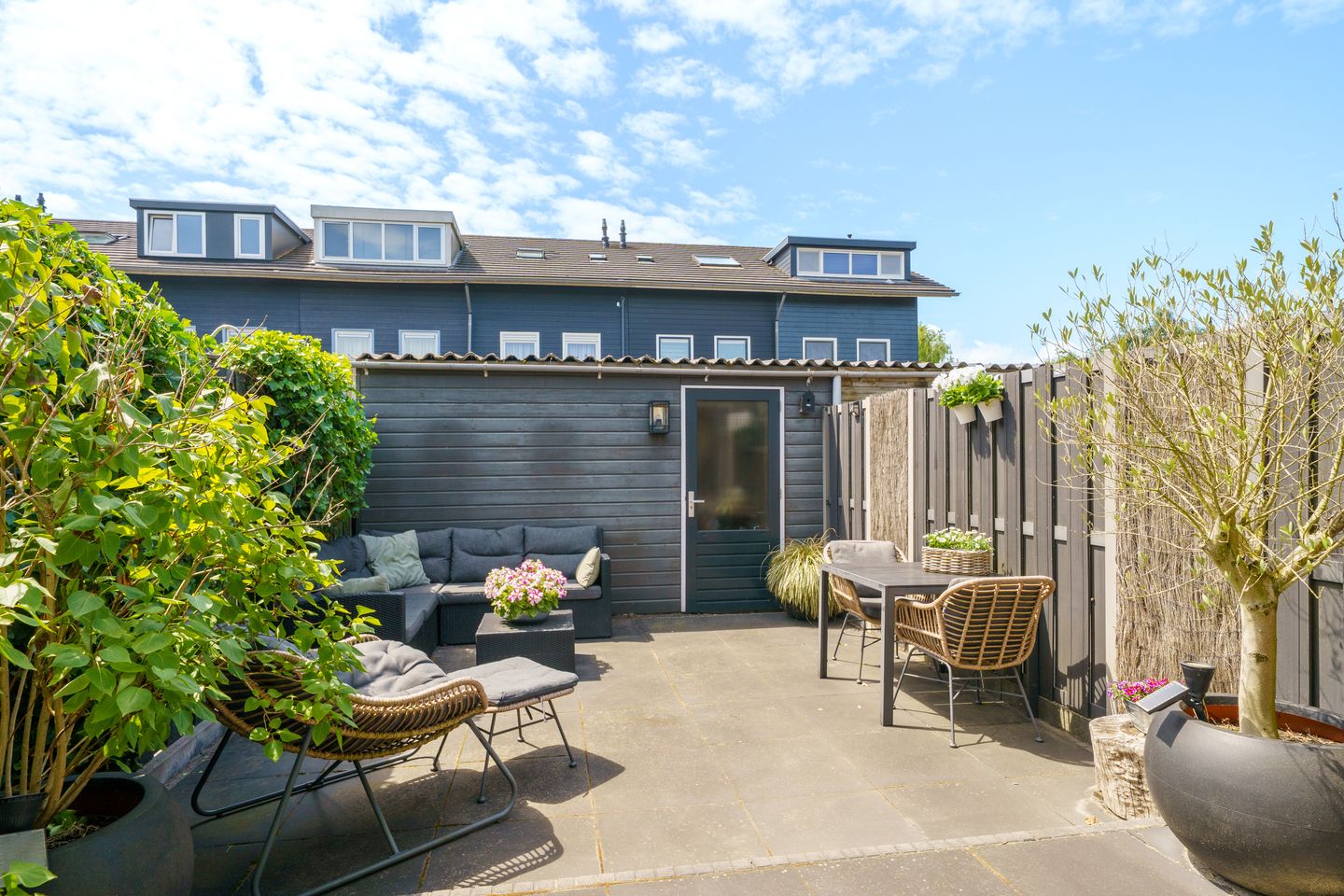 Foto 34 van Februaristraat 15