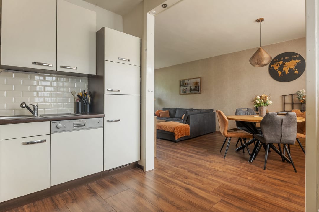 Photo 11 of Goudenregenstraat 10