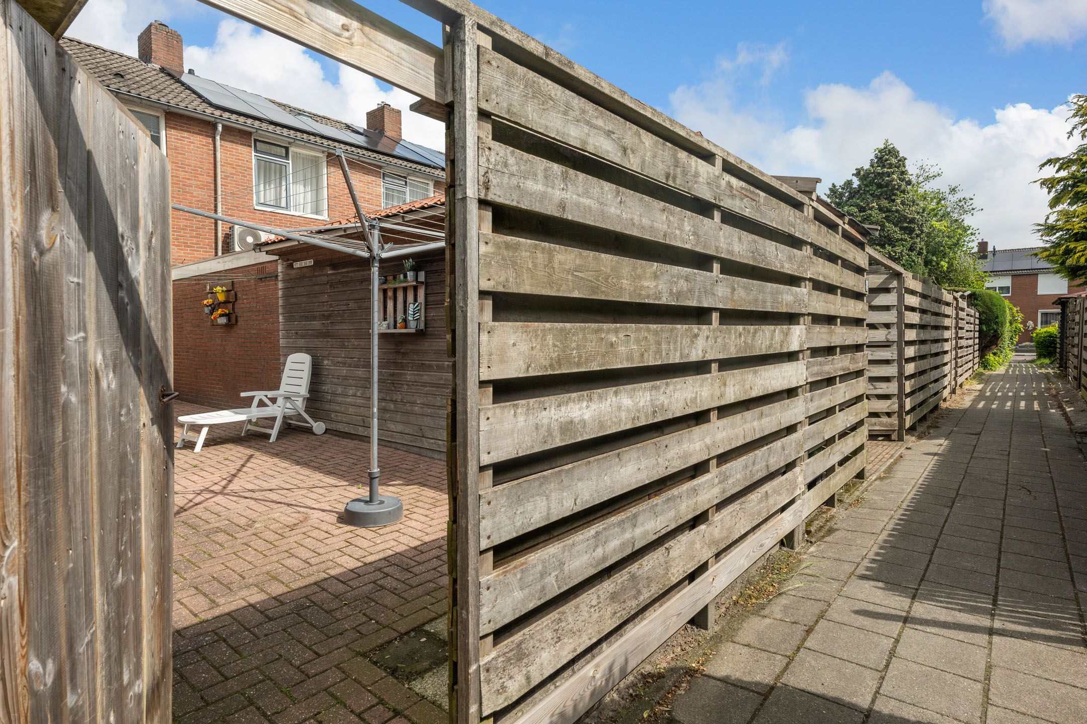 Photo 24 of Goudenregenstraat 10