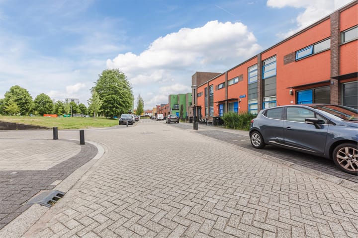 Foto 4 van Caramelstraat 16