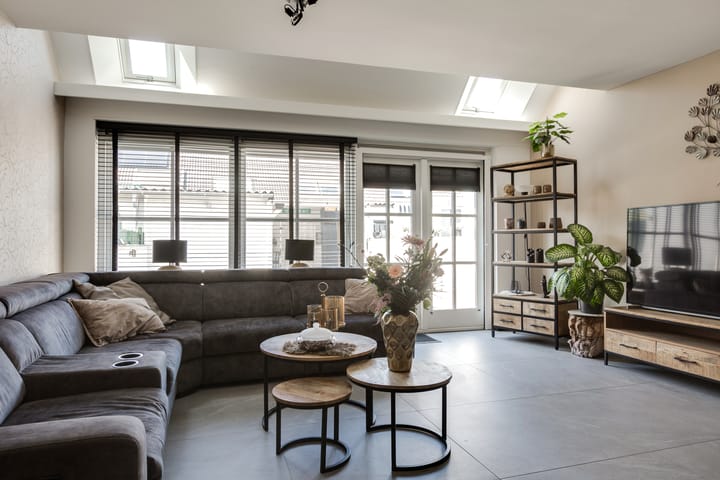 Foto 11 van Venus 71