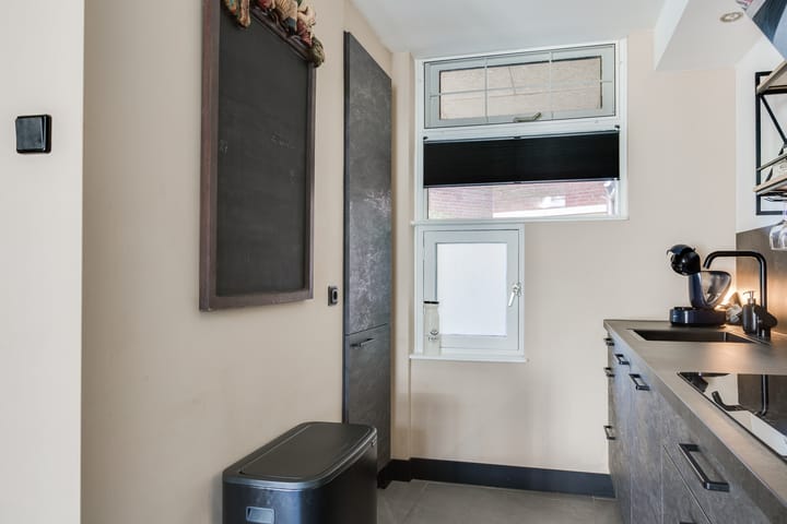 Foto 17 van Venus 71