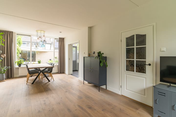 Foto 11 van Jan van Vuurenstraat 25