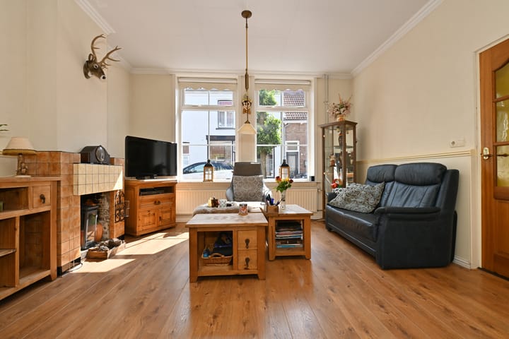 Foto 5 van Blauwstraat 8