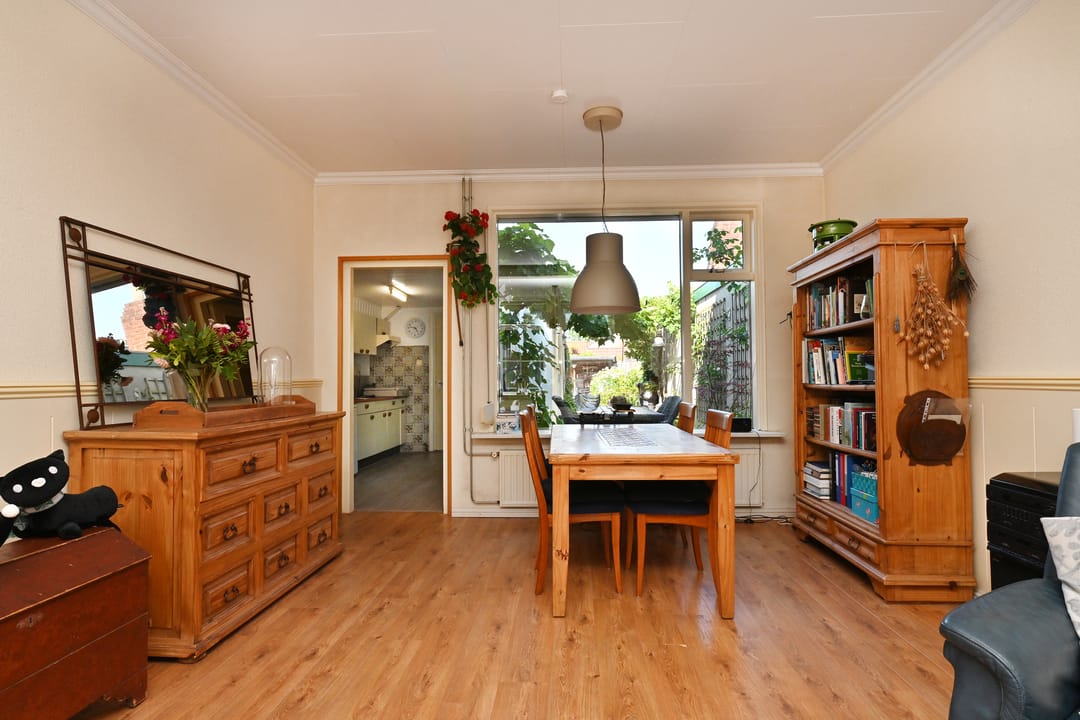 Photo 7 of Blauwstraat 8