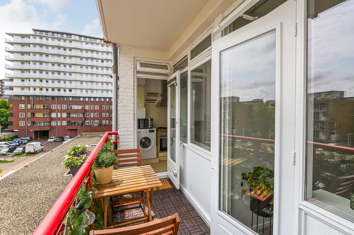 Foto 12 van Dr H. Colijnlaan 281