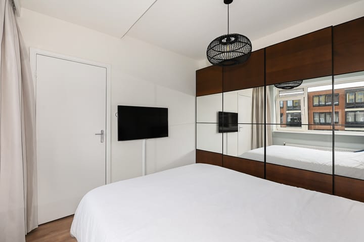 Foto 20 van Dr H. Colijnlaan 281