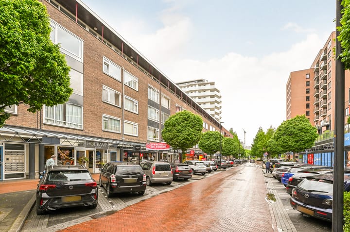 Foto 32 van Dr H. Colijnlaan 281