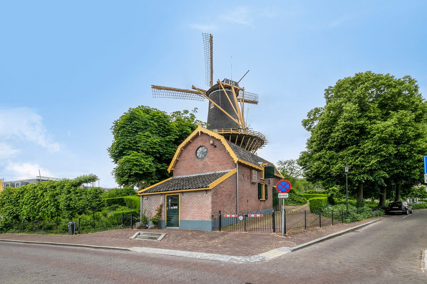 Foto 29 van Molenstraat 15