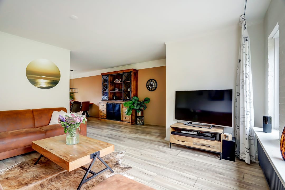 Photo 8 of Oenemastate 18