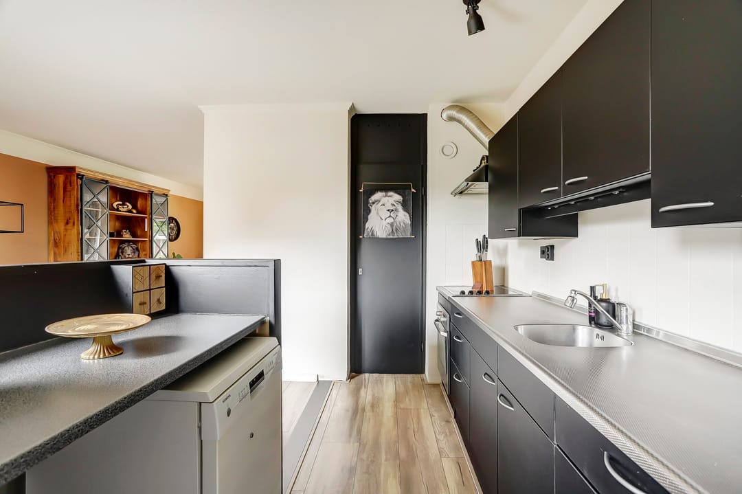 Photo 16 of Oenemastate 18