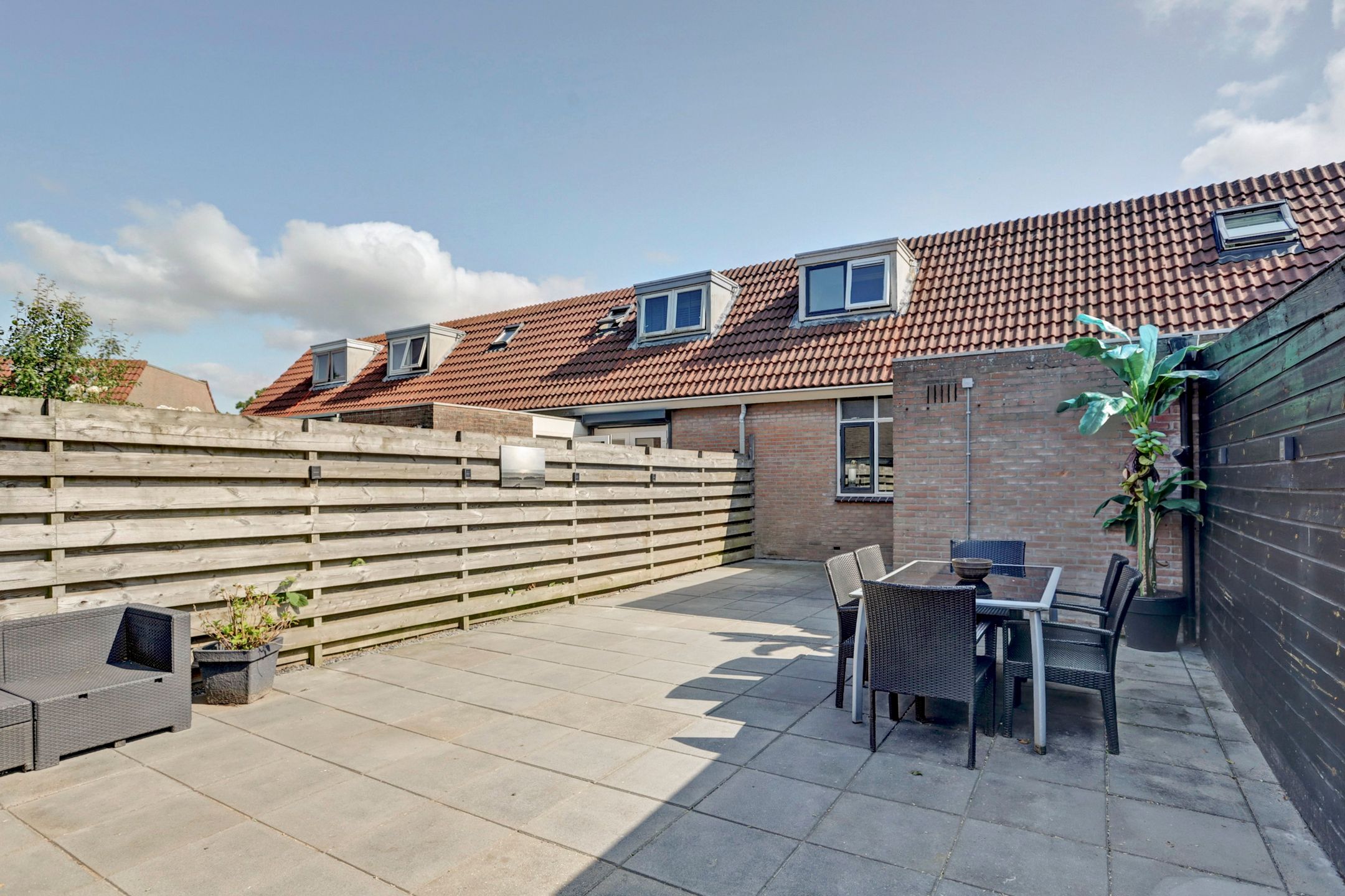 Photo 30 of Oenemastate 18