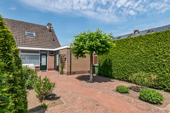 Foto 22 van Korenbloemstraat 1