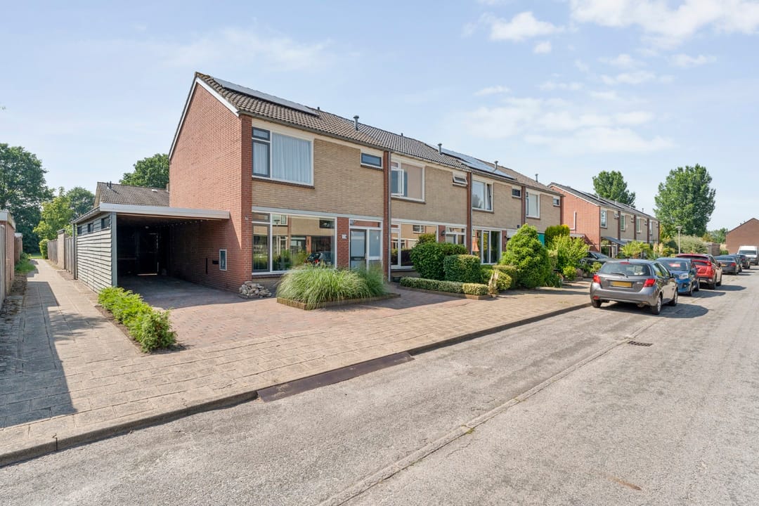 Foto 7 van Meidoornstraat 1