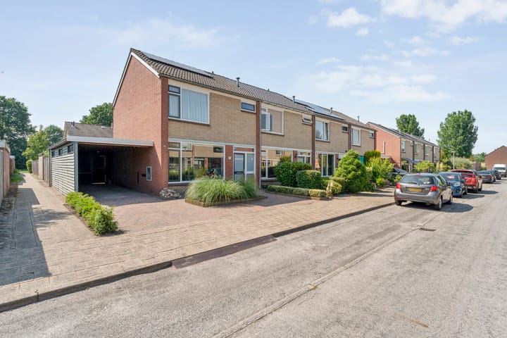 Foto 7 van Meidoornstraat 1