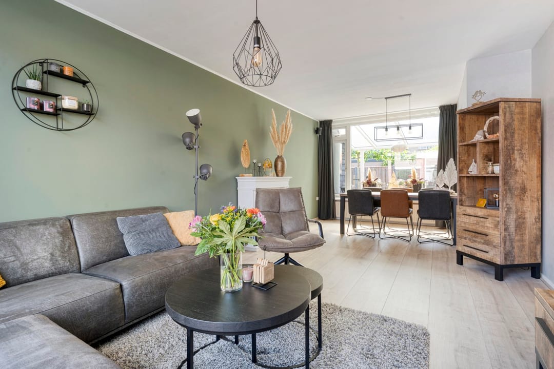 Foto 16 van Meidoornstraat 1