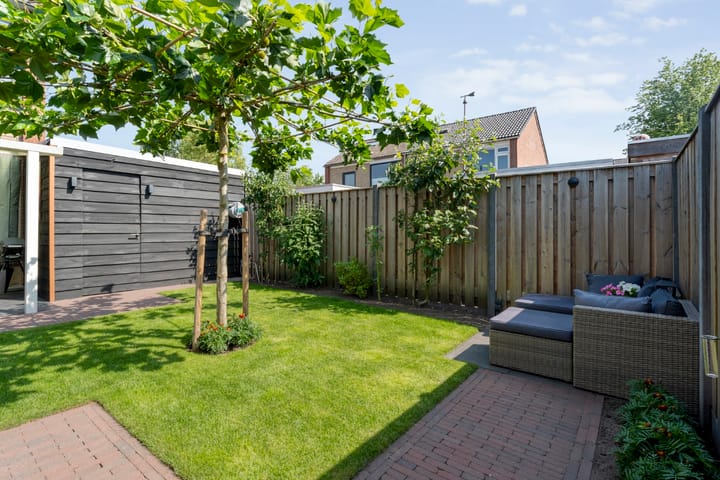 Foto 42 van Meidoornstraat 1